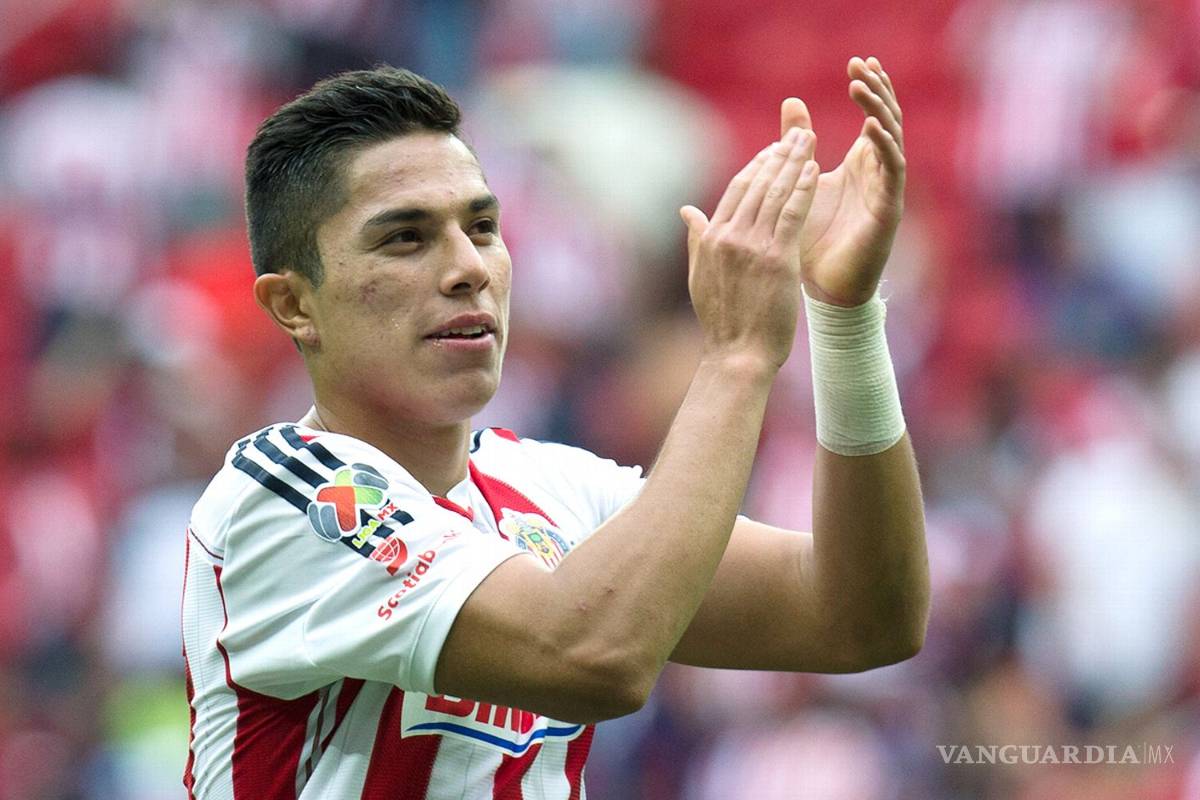 Carlos Salcedo es nuevo jugador de la Fiorentina