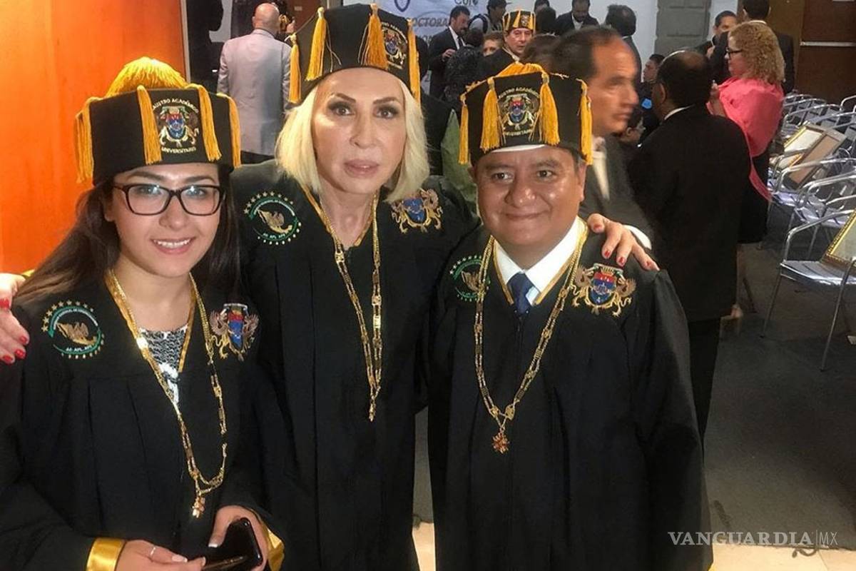 Peligra Honoris Causa de Laura Bozzo