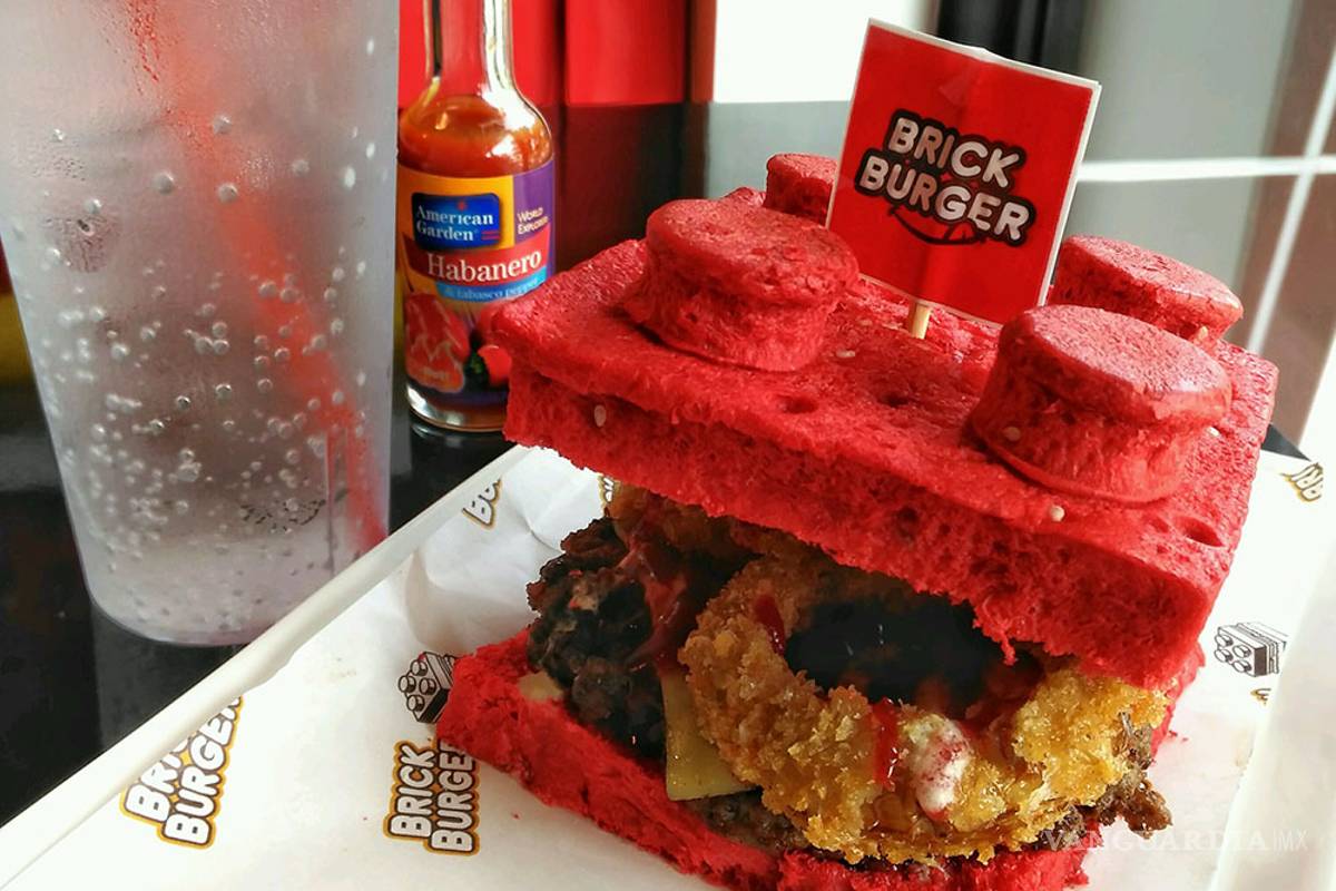En este restaurante podrás comer una hamburguesa... ¡en forma de Lego!