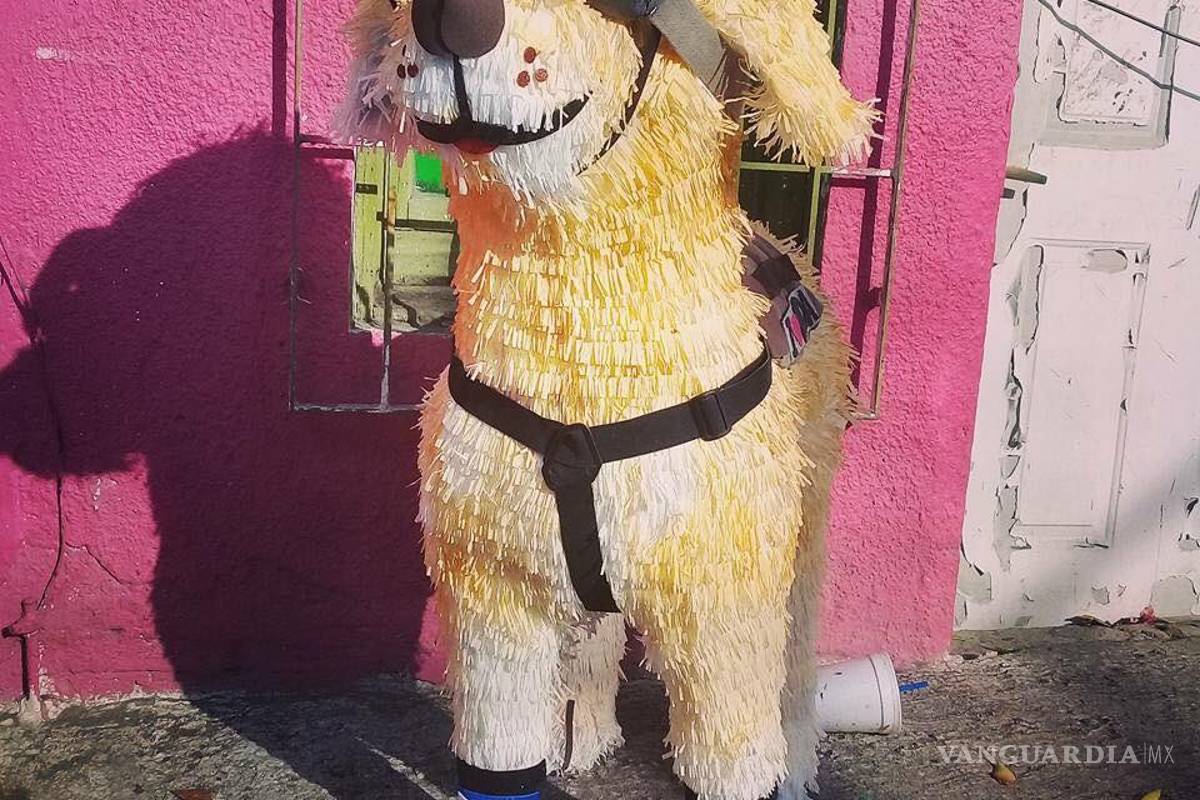 &quot;Frida&quot;, la perrita rescatista, ya tiene su piñata