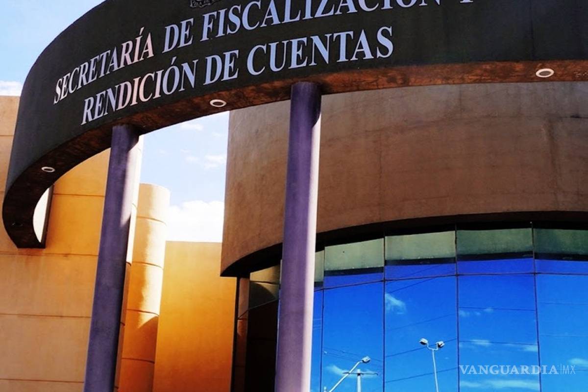 Capacitan en ética al personal de la Sefir