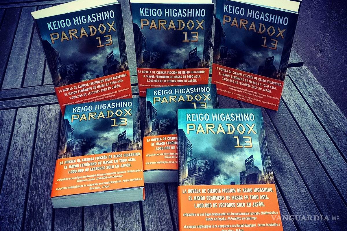 Llega a México versión en español de “Paradox 13”, de Keigo Higashino