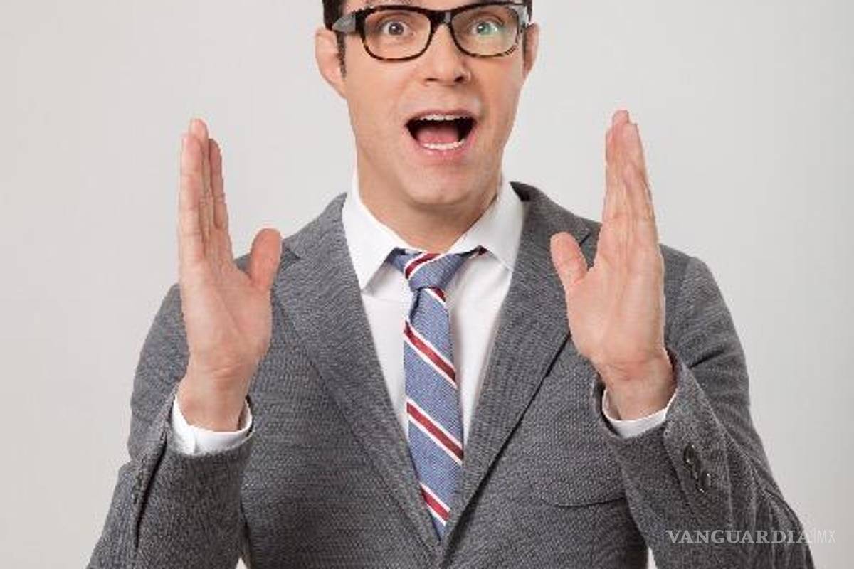 Horacio Villalobos se pone al tú por tú con concursantes de ‘La Academia’