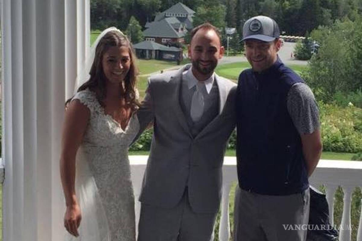 Justin Timberlake sorprende a pareja en boda