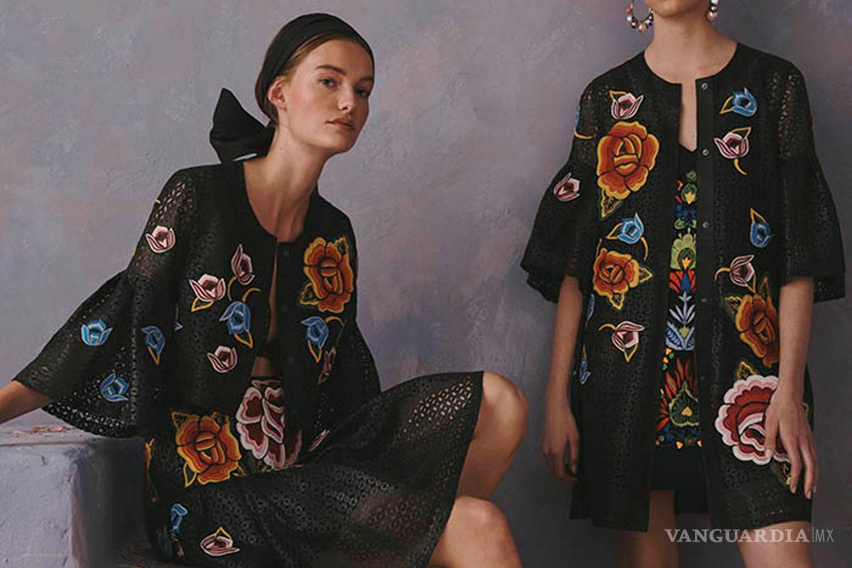 $!Sin dar crédito, Carolina Herrera usa sarape saltillense y México reclama por el plagio
