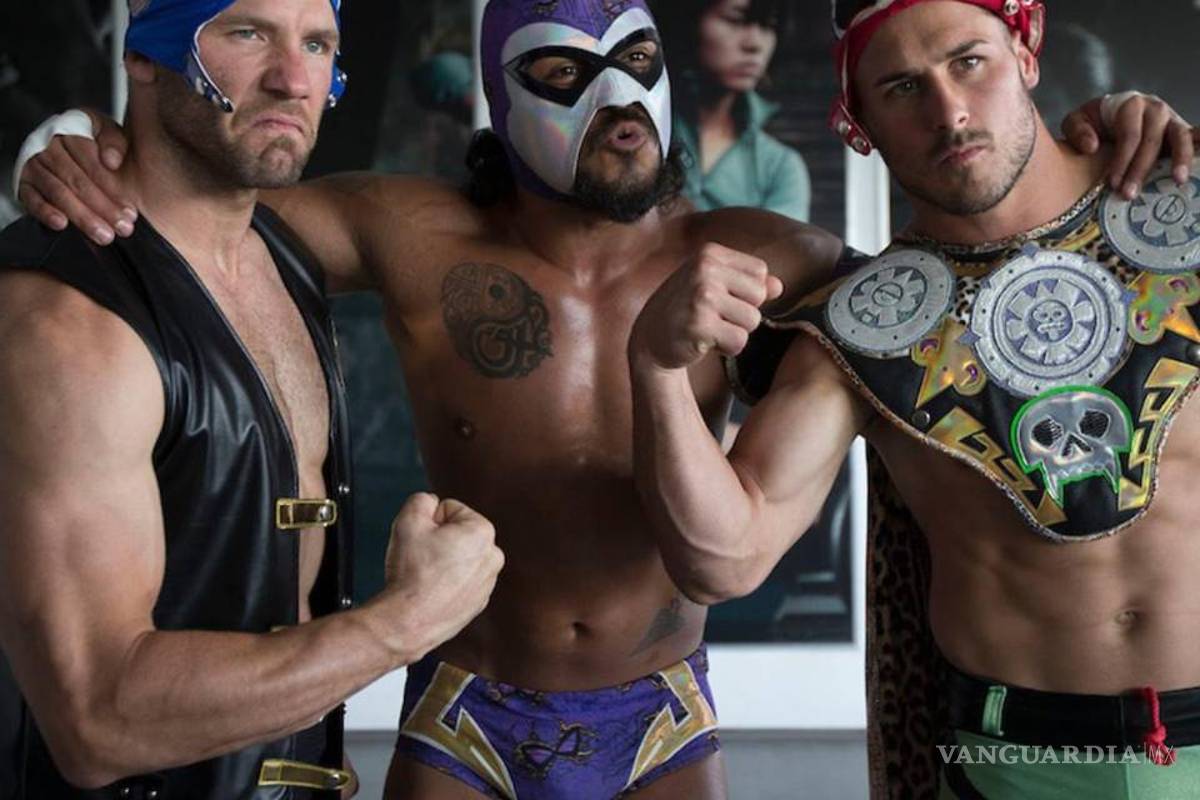 Jugadores de Patriots aprenden lucha libre en México