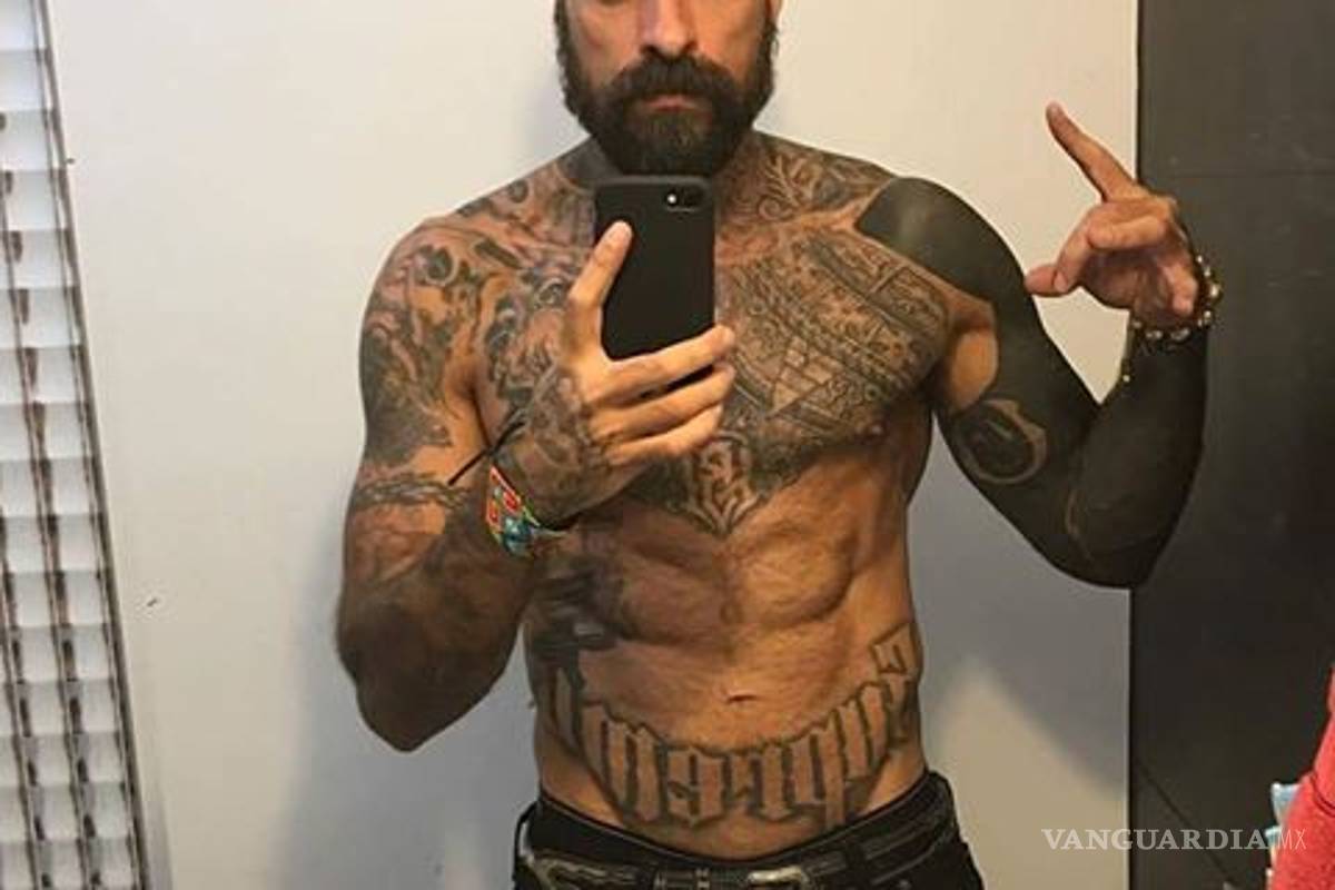 Filtran foto de Babo desnudo, vocalista de Cartel de Santa