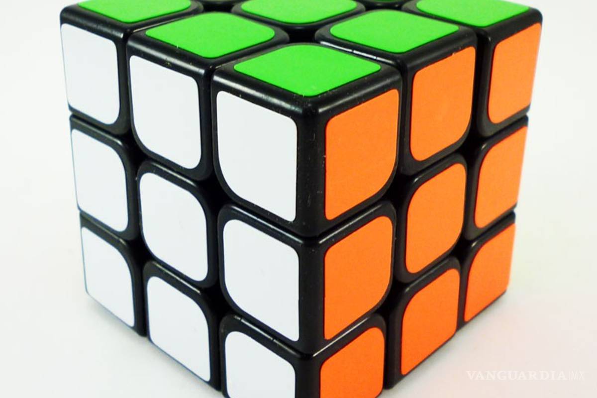 Holanda le quita a EU récord mundial de cubo Rubik: 4,74 segundos
