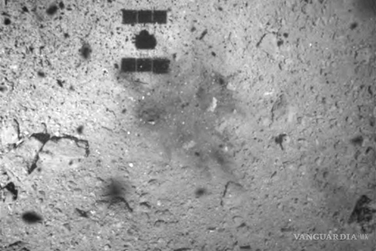 Sonda japonesa Hayabusa2 logra aterrizar en la superficie de un remoto asteroide