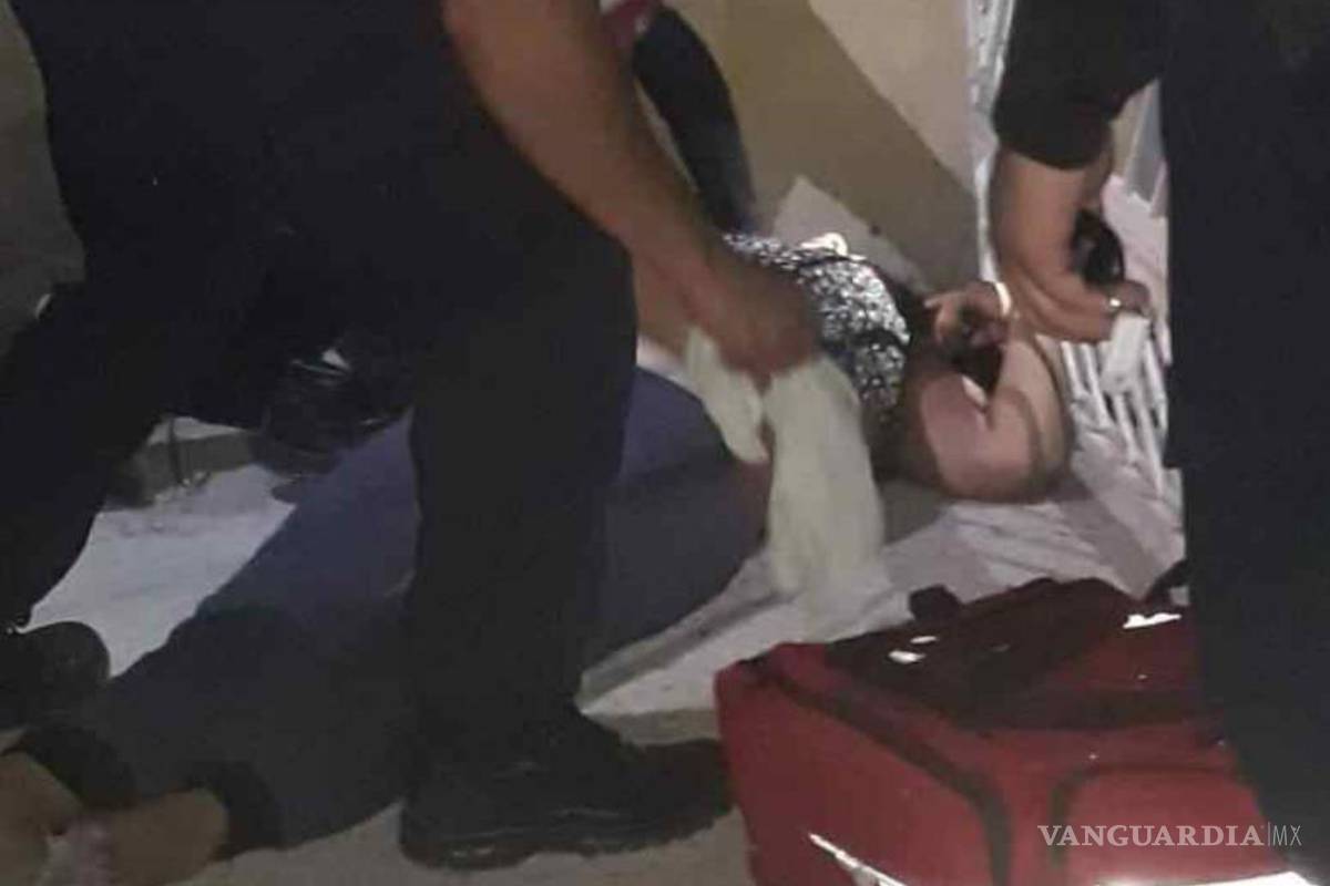 Asesinan a mujer frente a su casa en Torreón