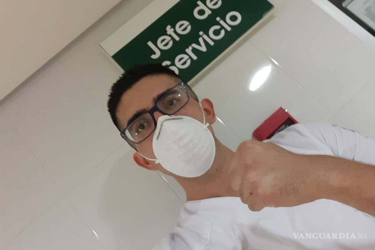 Coronavirus: 'Esta enfermedad existe, quédate en casa'... enfermero del IMSS envía mensaje a escépticos (video)