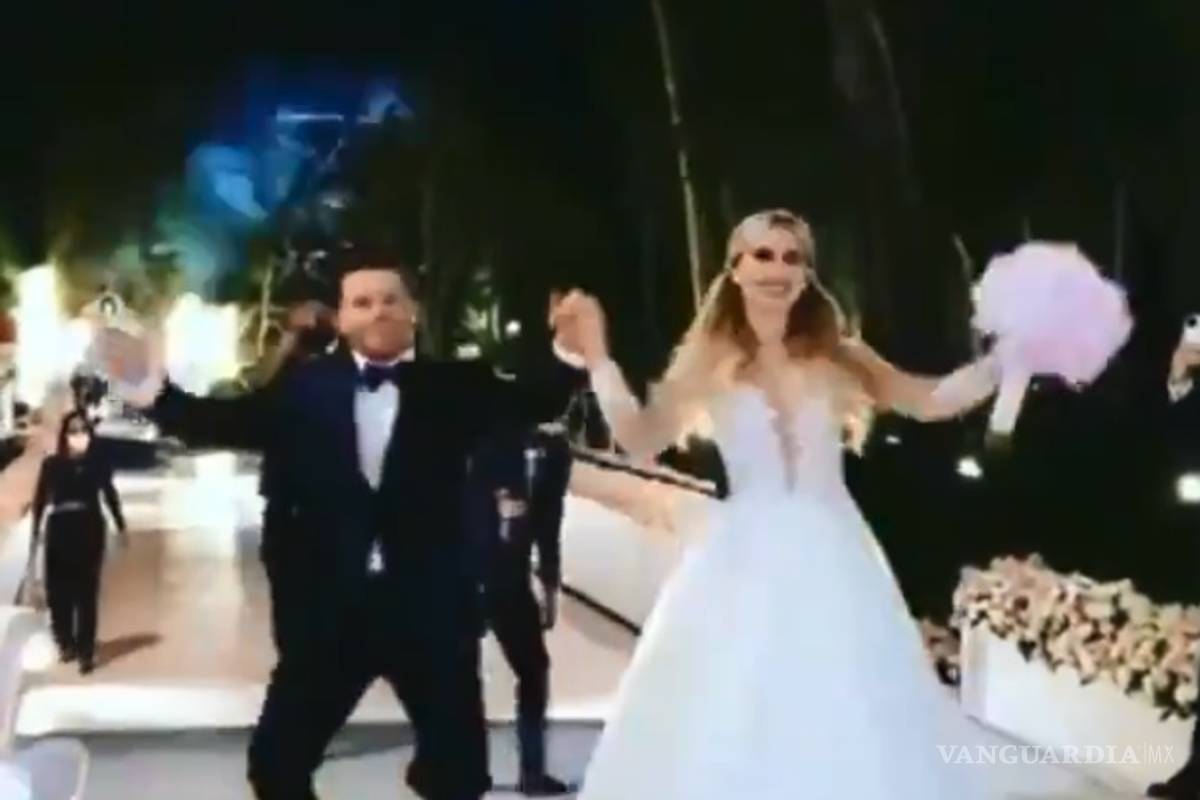 ‘Canelo’ Álvarez se casó por la iglesia en Guadalajara