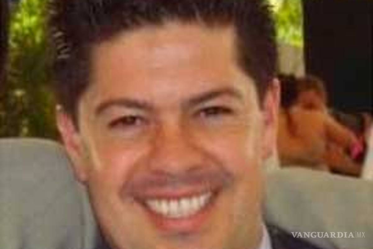 'Directivo' de Televisa acosa a mujer, lo graban