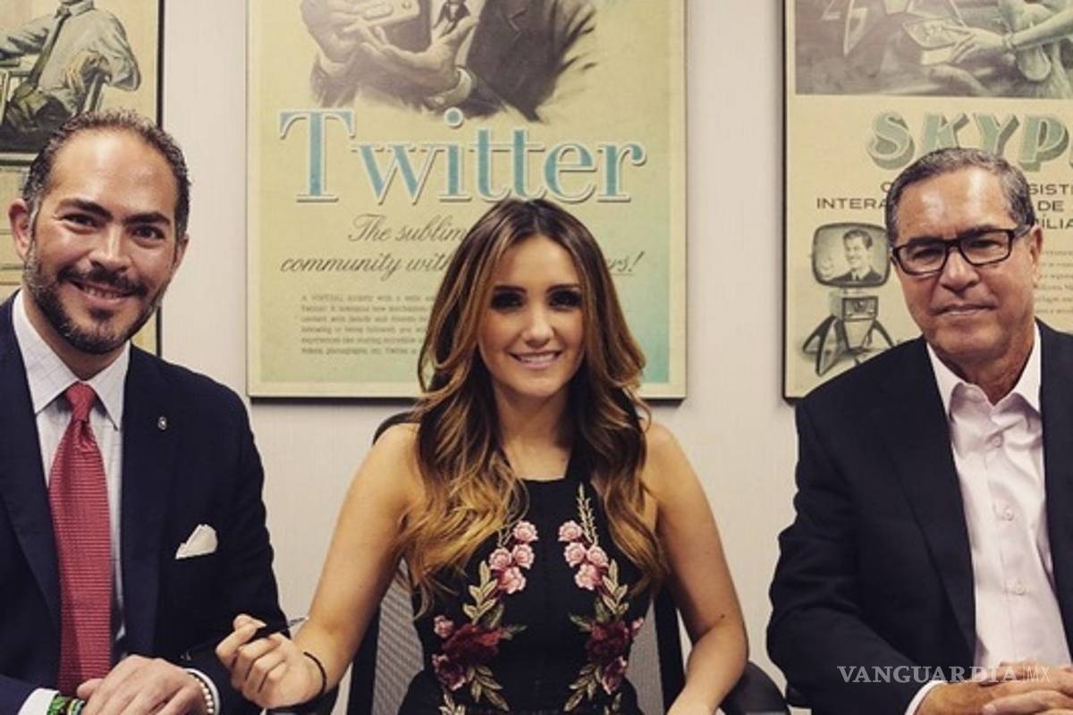 Dulce María se va de Televisa y firma con la competencia