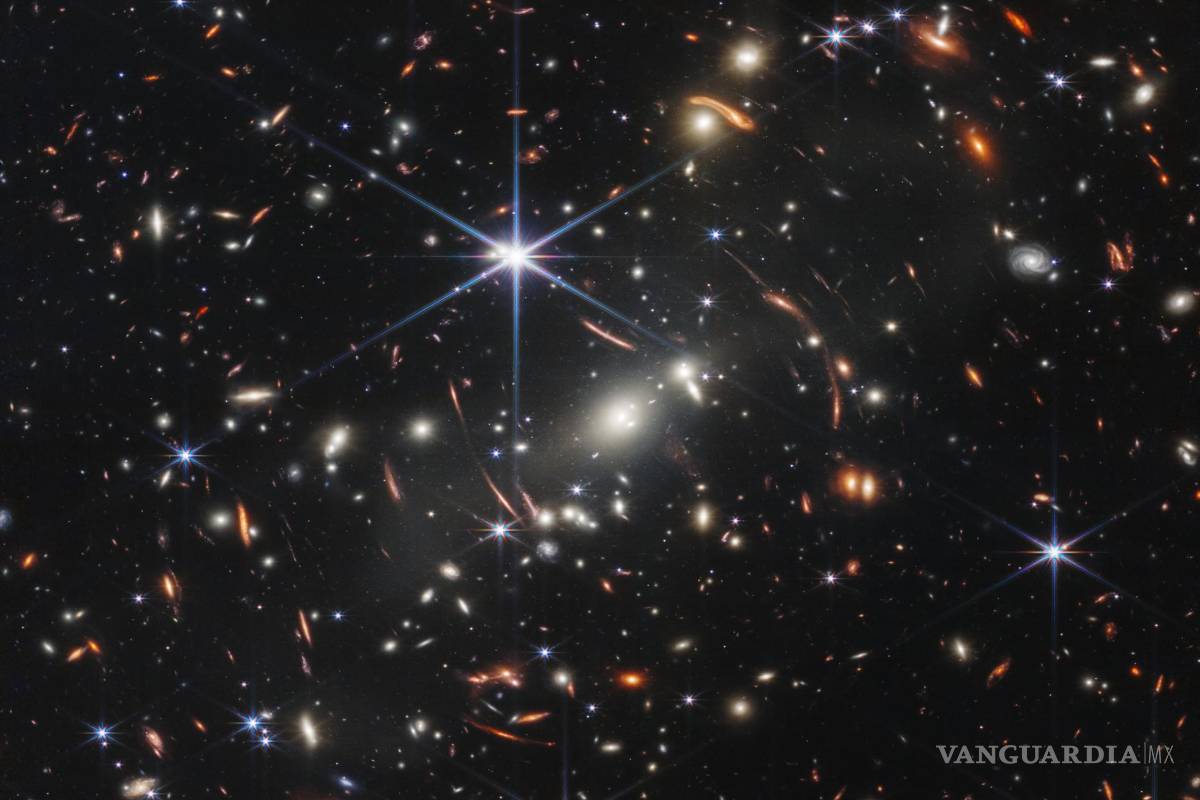 $!La imagen infrarroja más profunda y nítida del universo lejano hasta la fecha, la del cúmulo de galaxias SMACS 0723.