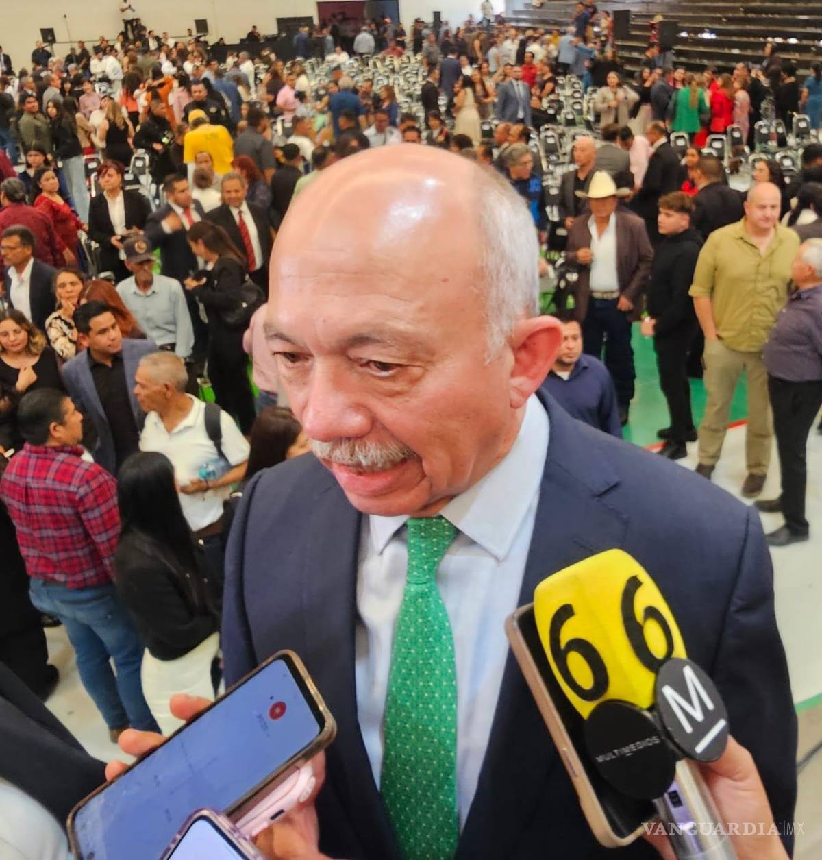 $!Óscar Pimentel González, secretario de Gobierno de Coahuila, informó que más de 10 mil elementos de seguridad patrullan carreteras, aeropuertos y rutas turísticas durante Semana Santa para garantizar la protección de visitantes y residentes.