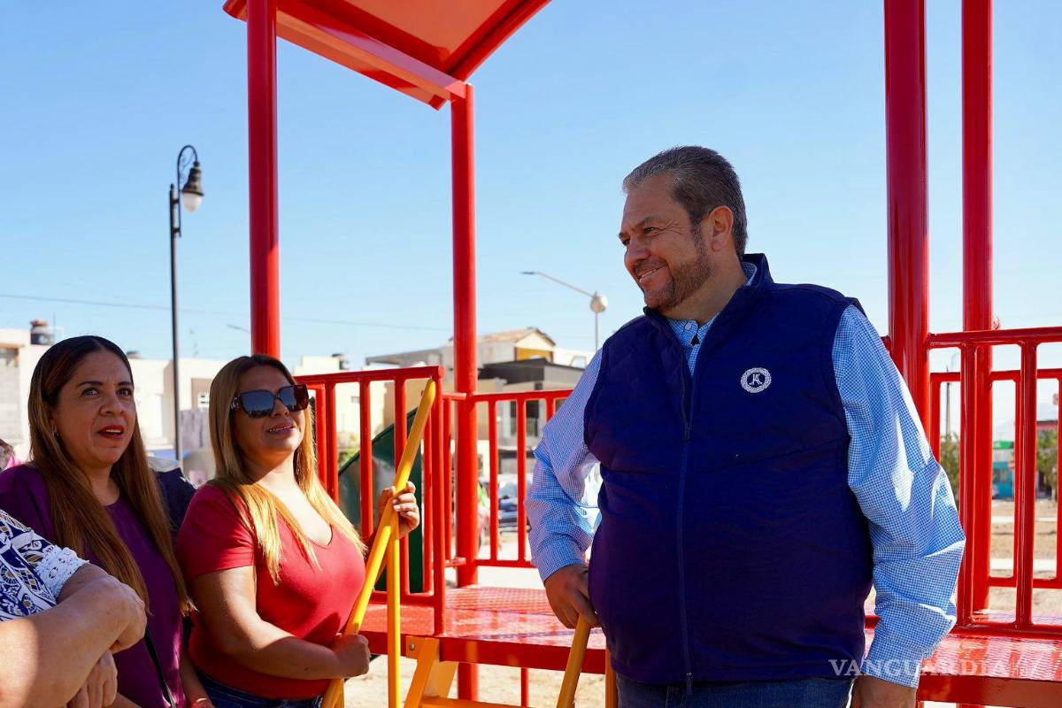 Ramos Arizpe: Vecinos celebran renovación de plazas en Cactus y Hacienda El Refugio