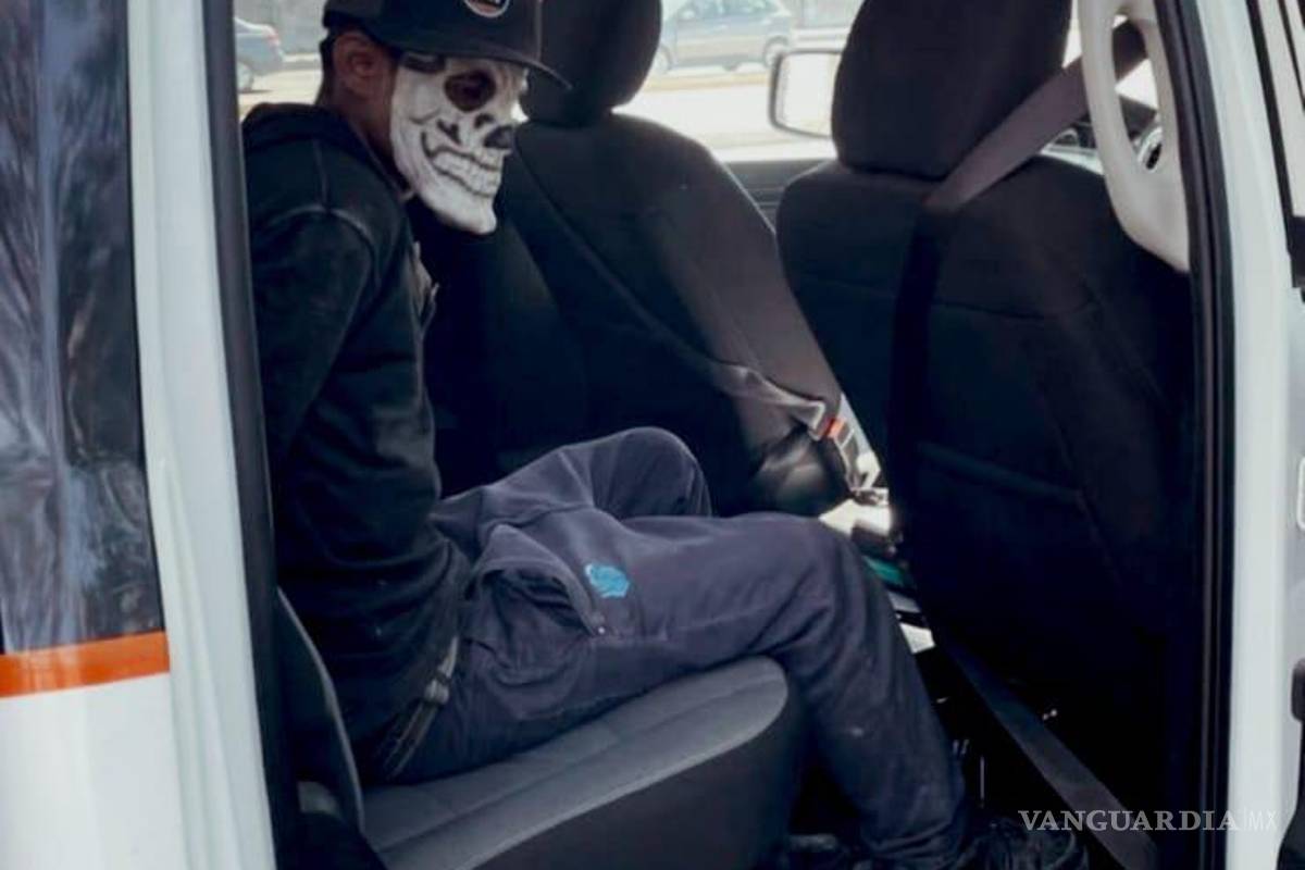 Enmascarado es detenido iniciando un incendio en Guadalupe, Nuevo León