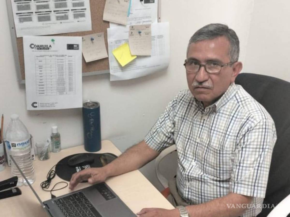 $!Humberto Flores Muñoz, Coordinador de Epidemiología, informó sobre el brote de hepatitis A en Torreón, Coahuila.