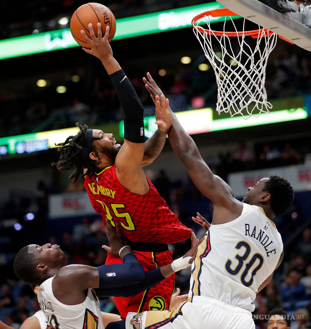 $!Trae Young logra su doble-doble número 24 con los Hawks, venciendo a los Pelicans