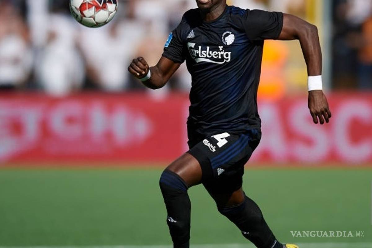 Dame N' Doye mete un gol con muchos... tamaños