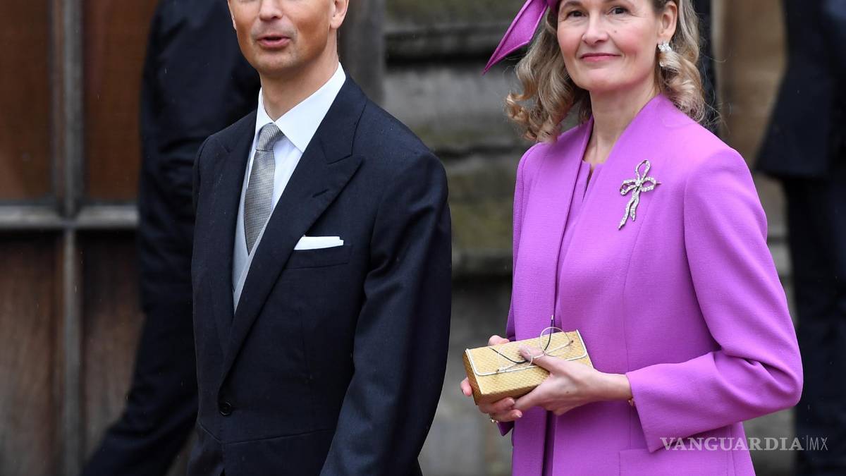 Así inicia el reinado del Carlos III tras una larga espera para ser el monarca británico (fotos)