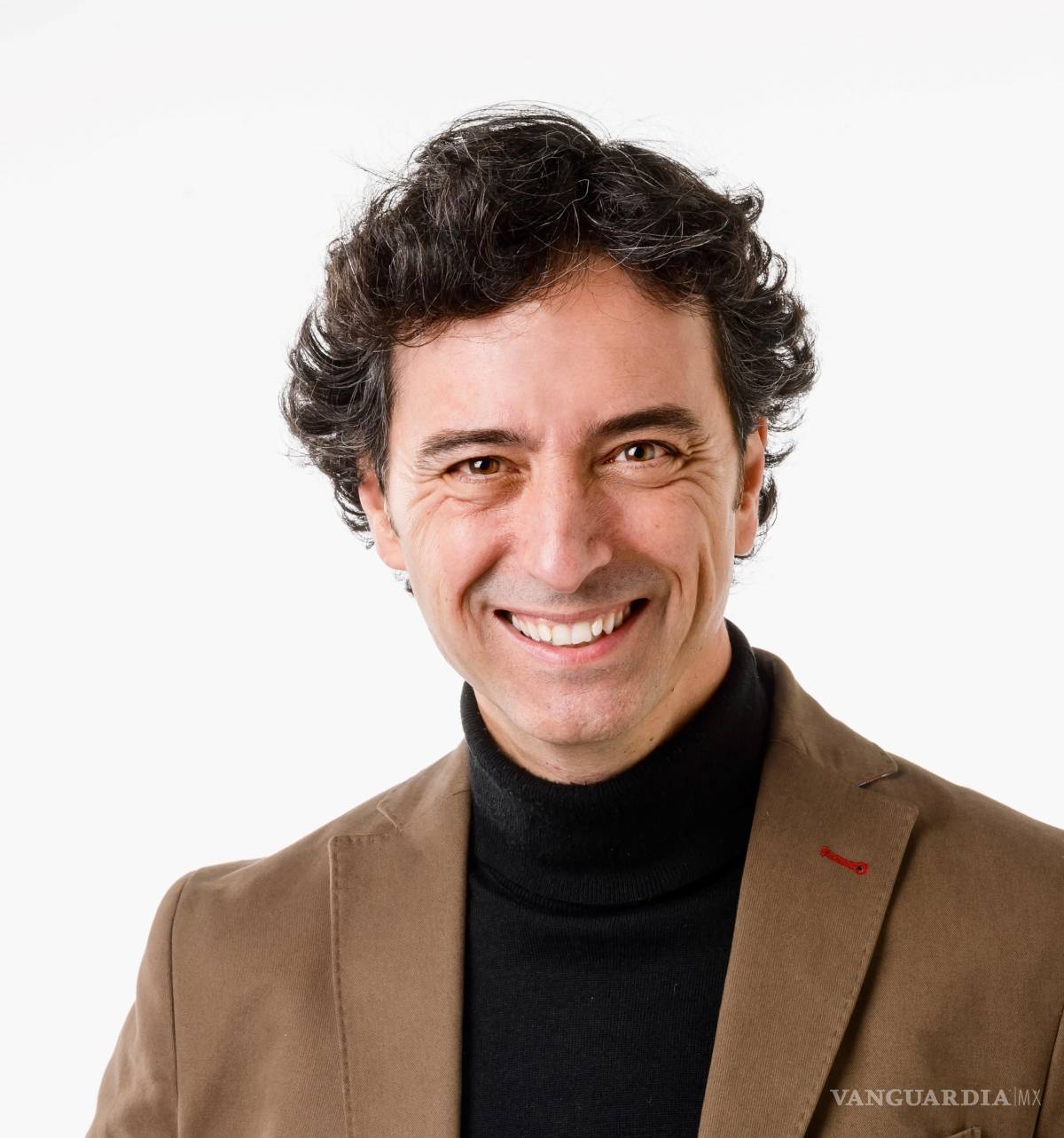 $!Andrés Pascual está especializado en crecimiento personal, bienestar organizacional y gestión del estrés.