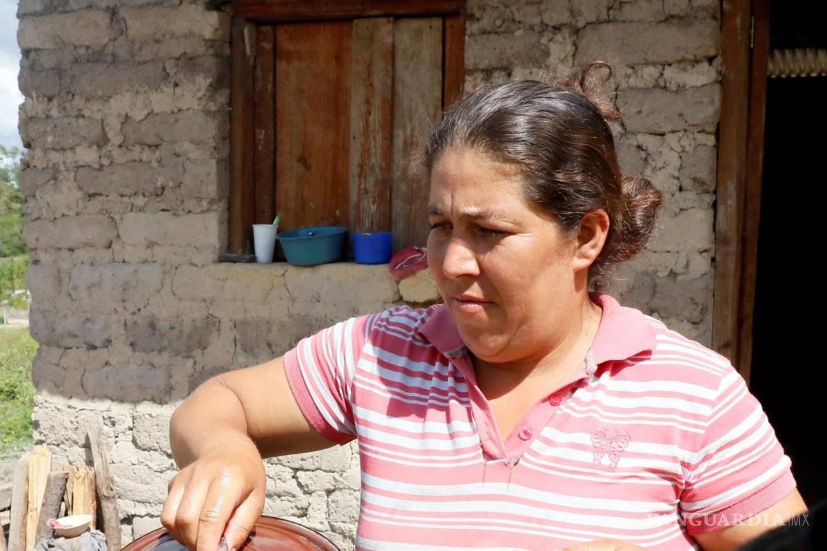 $!Las mujeres concentran la mayoría de los empleos remunerados en el sector de los cuidados, aunque se trata de trabajos mayoritariamente informales y mal pagados.