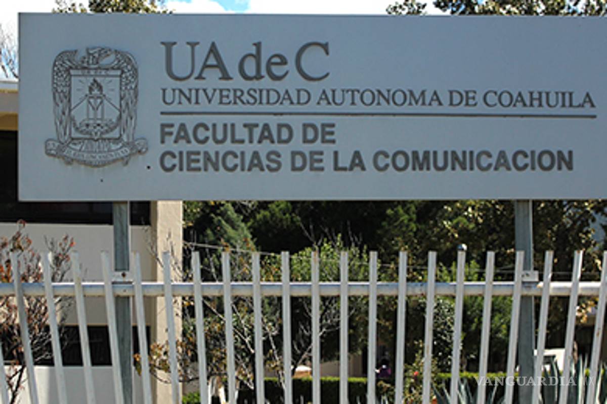 Cumple 40 años la Facultad de Ciencias de la Comunicación de Saltillo