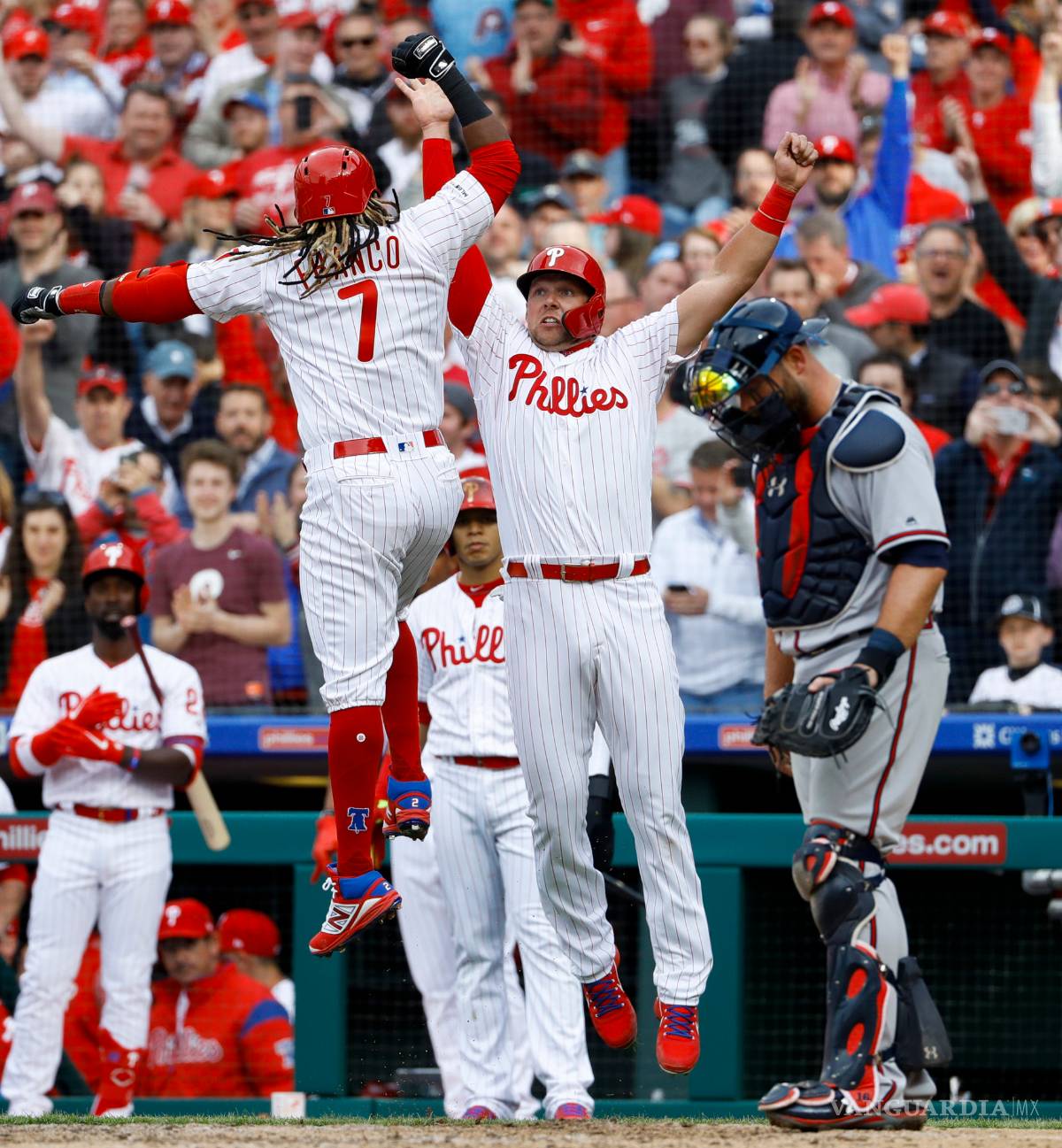 $!Bryce Harper no tiene el mejor debut con los Filis en la victoria ante los Bravos