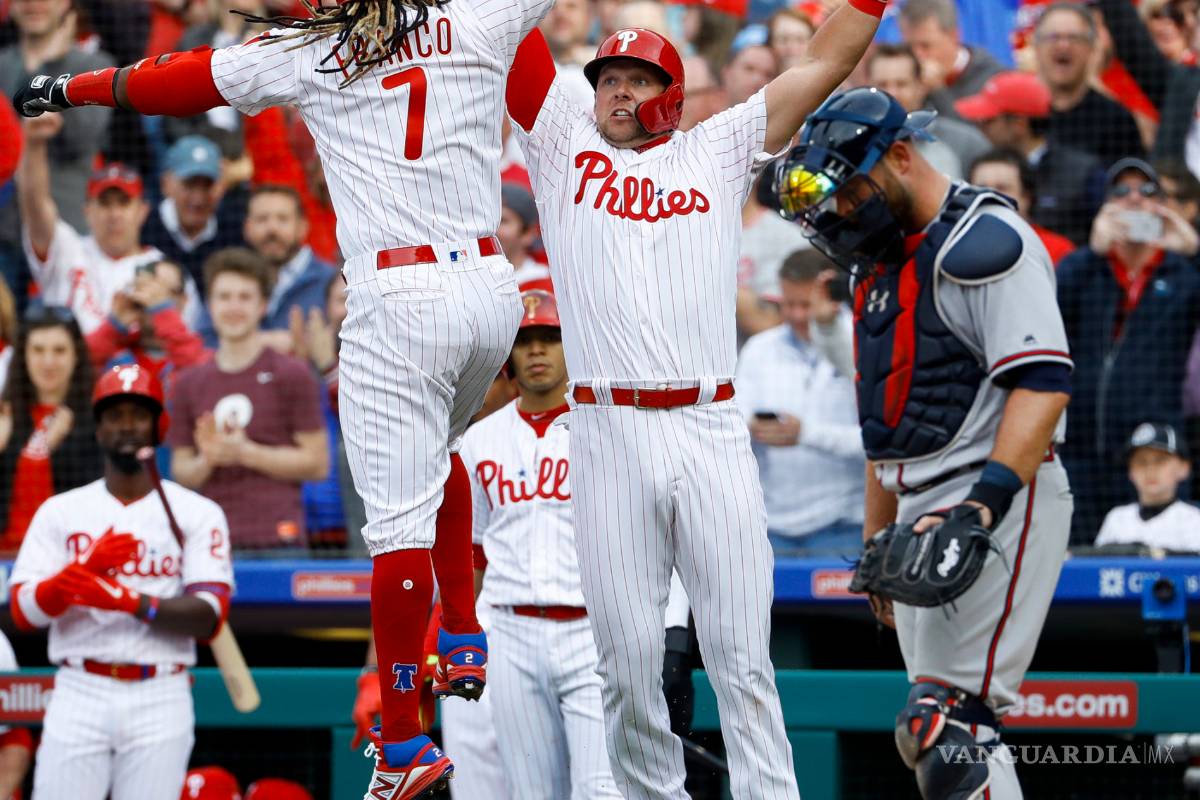 $!Bryce Harper no tiene el mejor debut con los Filis en la victoria ante los Bravos