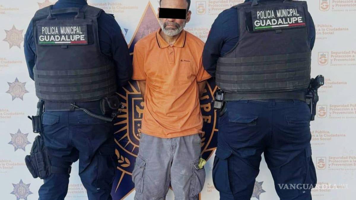 Provocadores de incendios en baldíos son detenidos en flagrancia, en Guadalupe, Nuevo León