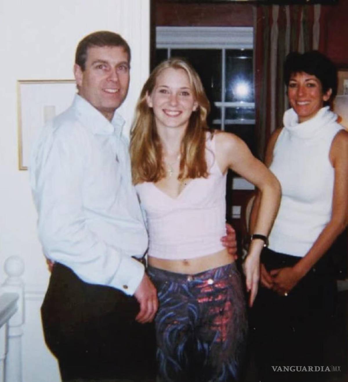 $!Detienen a príncipe Andrés de Inglaterra en medio de investigación por sus vínculos con Jeffrey Epstein