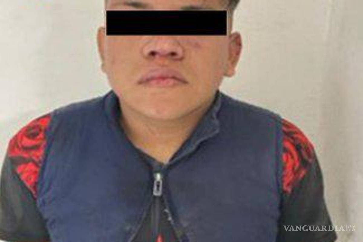 ‘Ahora sí chillas, nos ibas a matar’... Pasajeros le dan golpiza a presunto ladrón en CDMX (video)