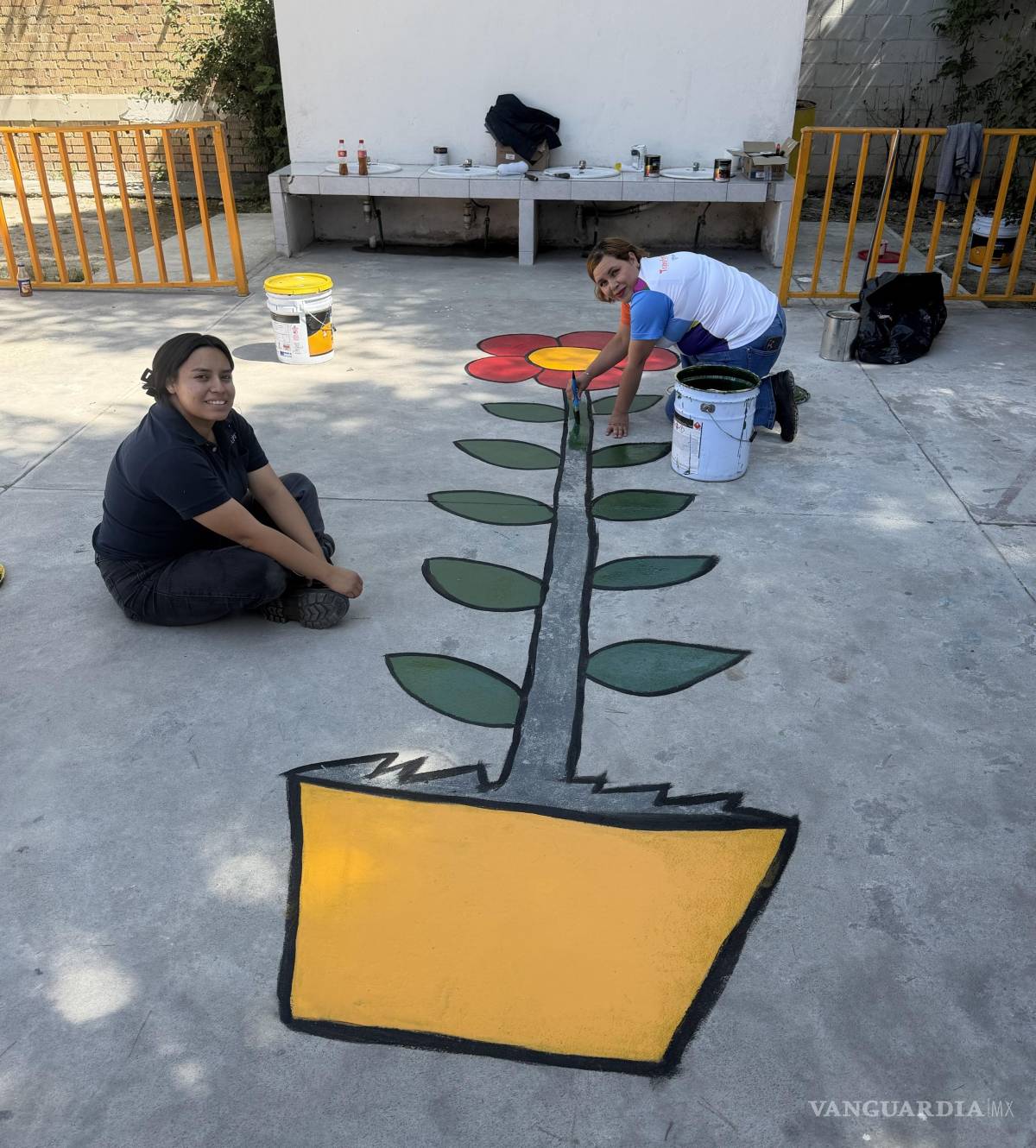 $!Labores de mantenimiento se realizan en beneficio de la comunidad estudiantil local.