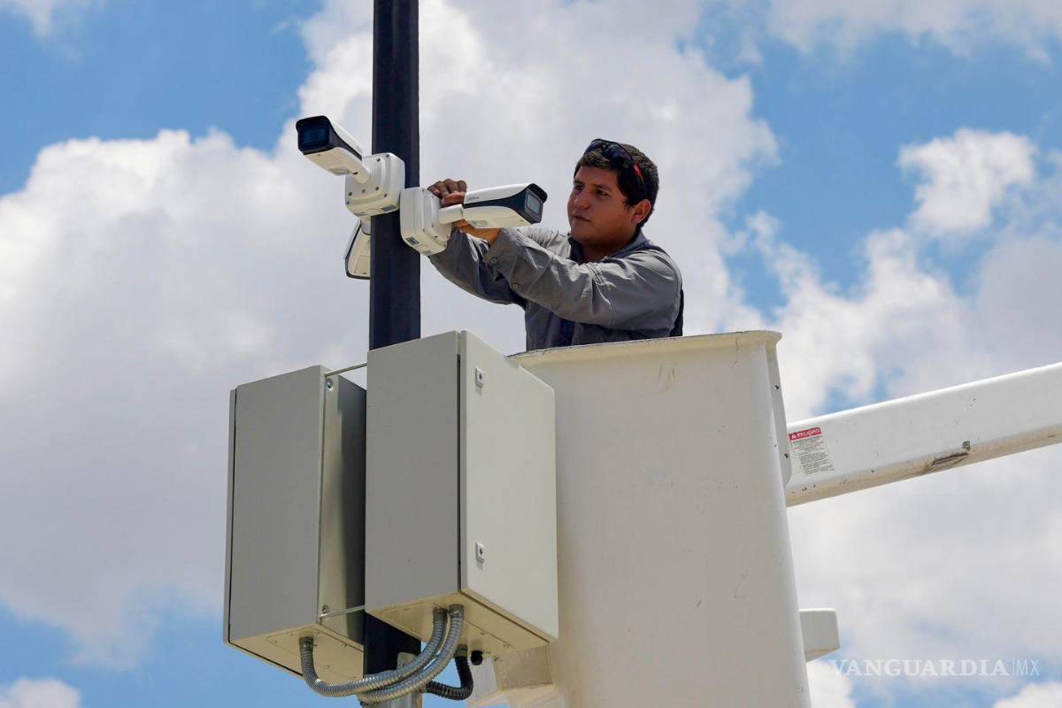$!Con la colocación de cámaras de vigilancia en las principales vialidades, de garantiza la seguridad urbana.