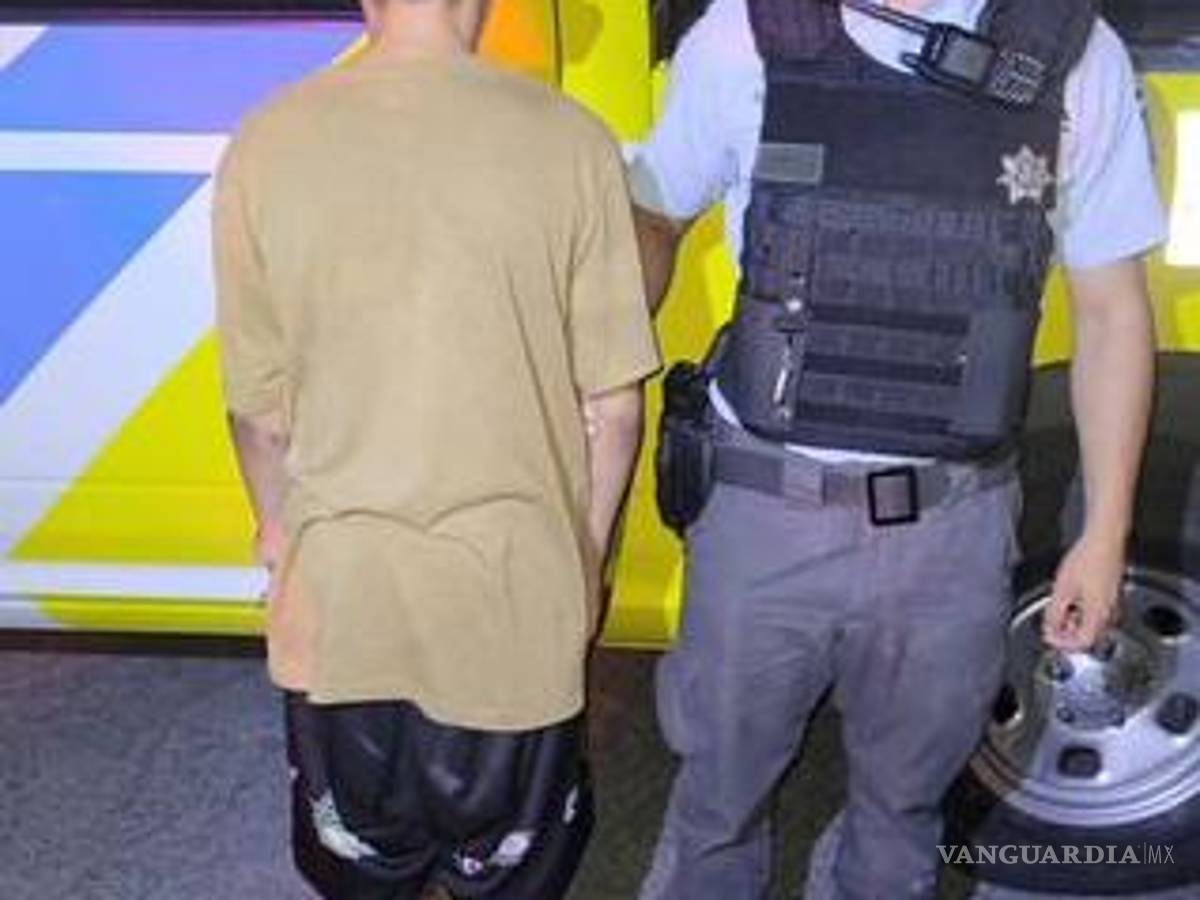 $!Niño de 12 años asaltaba tiendas en Monterrey, lo detienen
