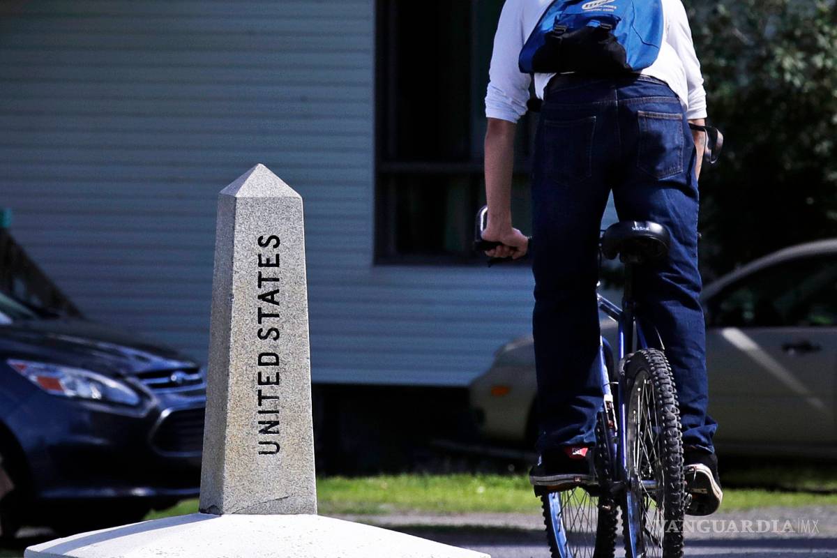 $!Mientras Donald Trump fortifica la frontera con México, aumentan los cruces ilegales en la “frontera invisible” con Canadá