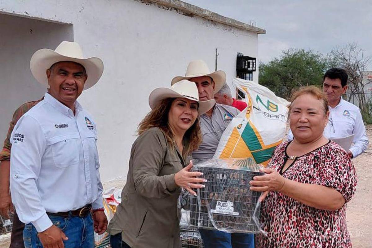 $!El alcalde Tomás Gutiérrez Merino destacó que el programa contribuye a la seguridad alimentaria y al desarrollo rural del municipio.