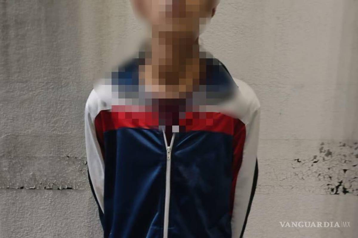 Detienen a 4 adolescentes por lanzar piedras a vehículos en movimiento, en Nuevo León