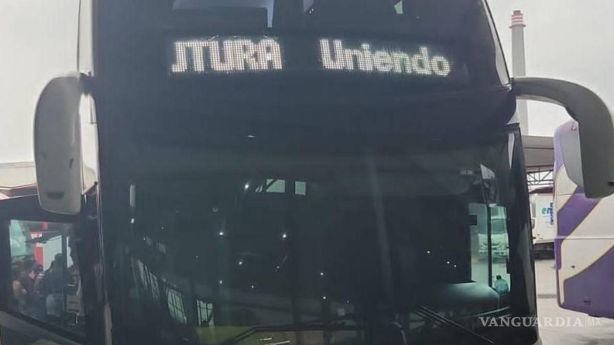 Policía de Monterrey detiene a hombre por abuso a una mujer a bordo de autobús