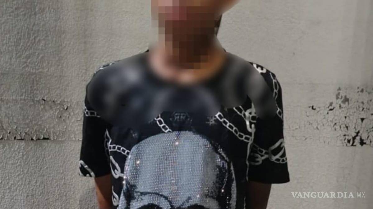 Detienen a 4 adolescentes por lanzar piedras a vehículos en movimiento, en Nuevo León