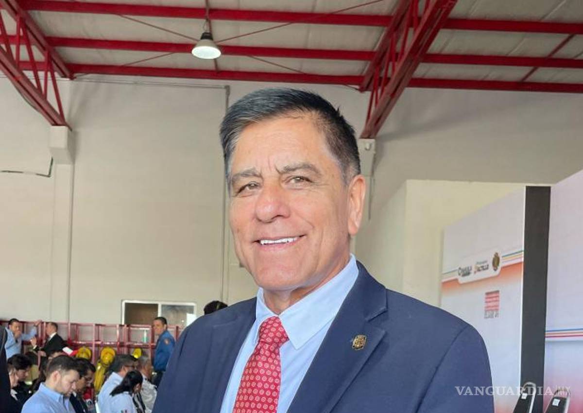 $!Martínez Ávalos señaló que, en zonas donde sí hay barreras o señalamientos, los conductores los “burlan” exponiéndose al peligro.