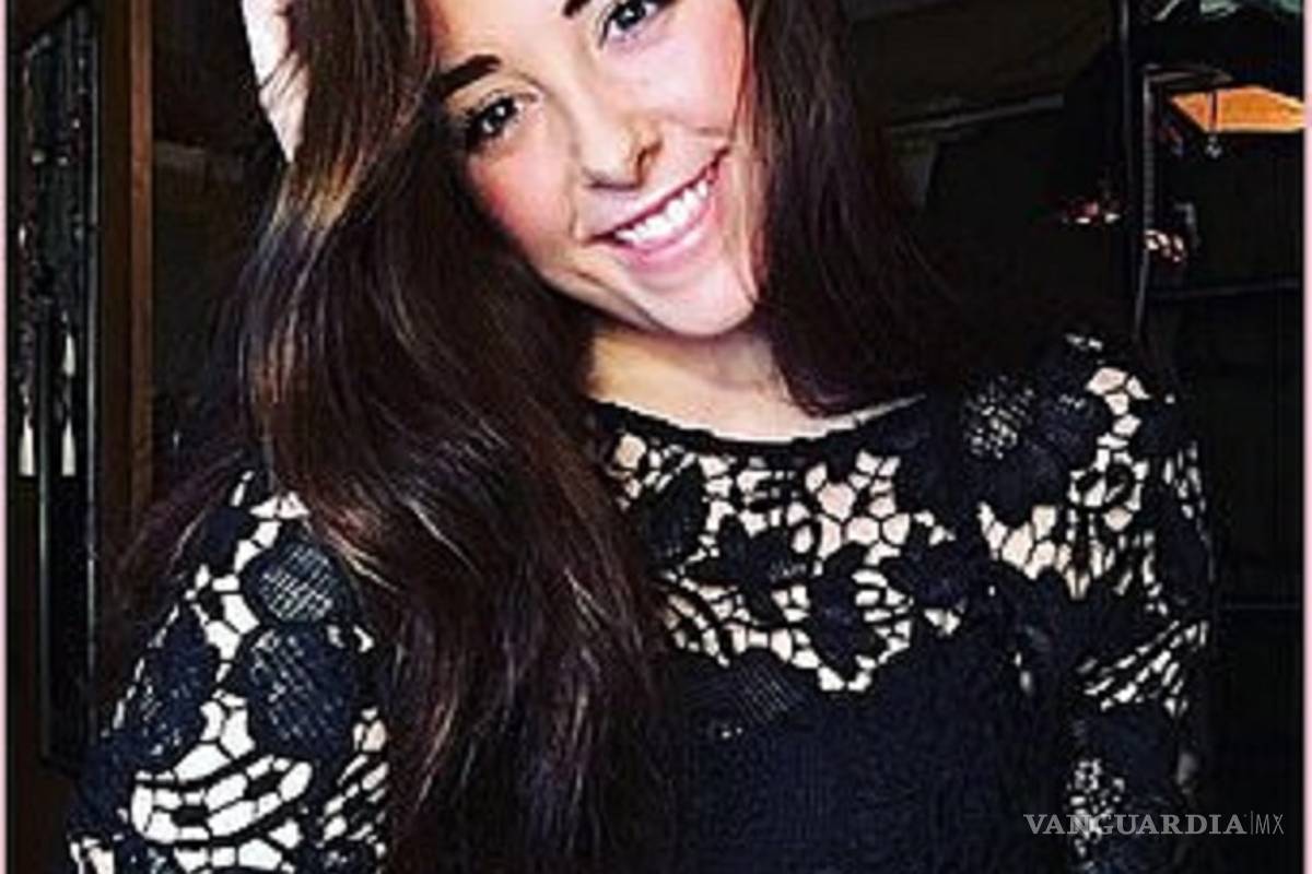 $!Una fotografía le cuesta la vida: Estudiante universitaria muere al caer de un precipicio