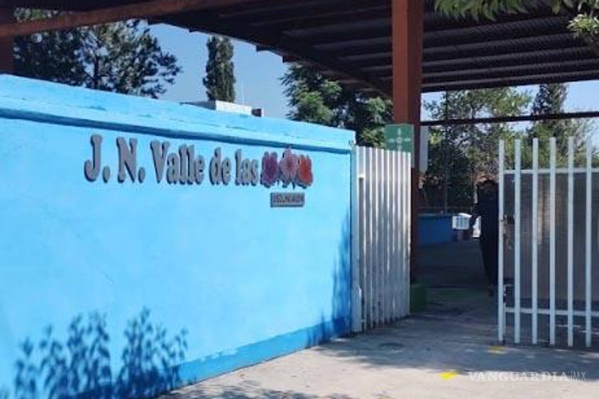 Investigan denuncia contra directora