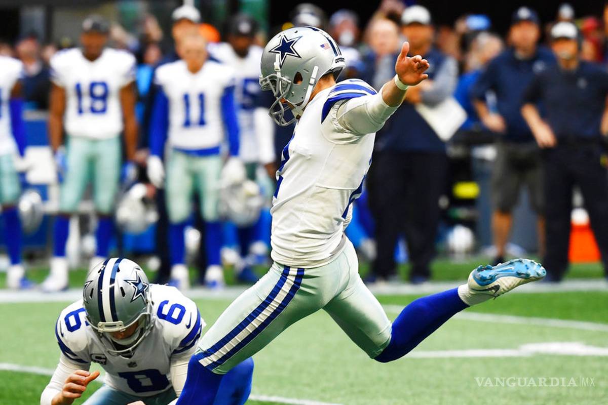 Con una patada milagrosa, los Cowboys derrotan a los Falcons