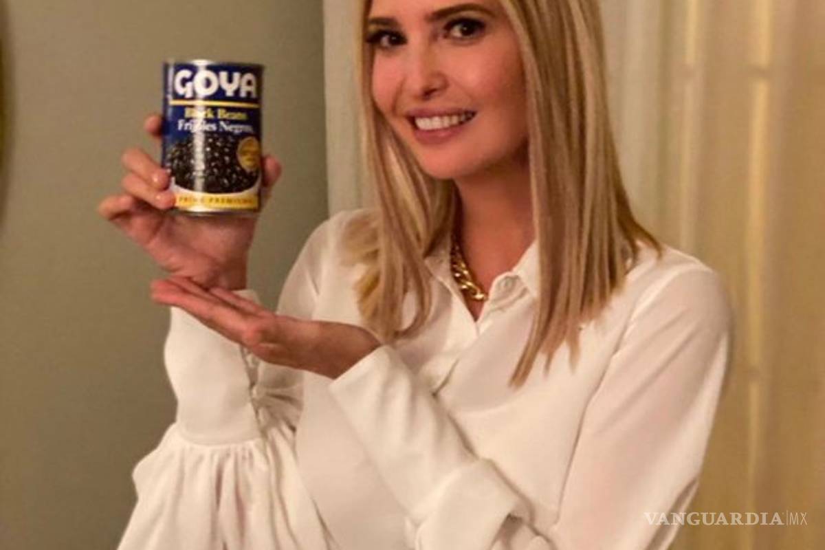 Ivanka Trump promociona marca que elogió a su padre, esto violaría la ley