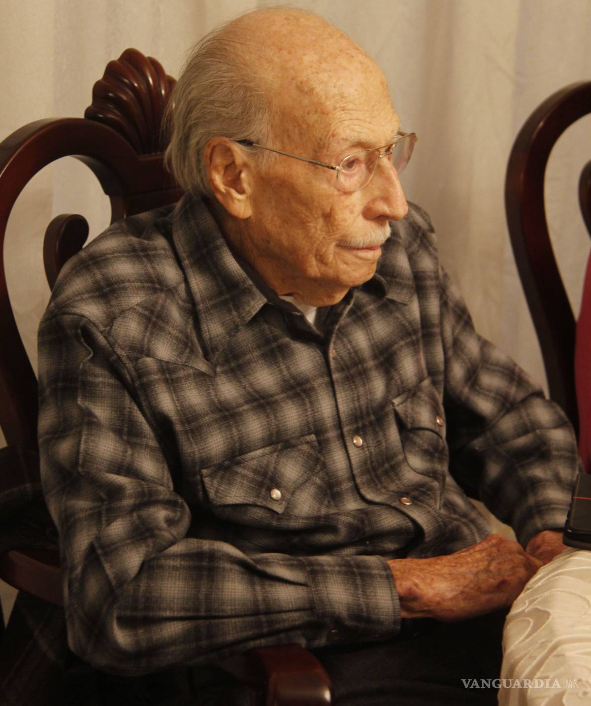 $!Cumple 100 años Salvador José, empresario mueblero saltillense