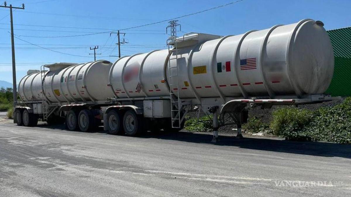 Asegura FGR 153 mil litros de hidrocarburo en parque industrial de Nuevo León