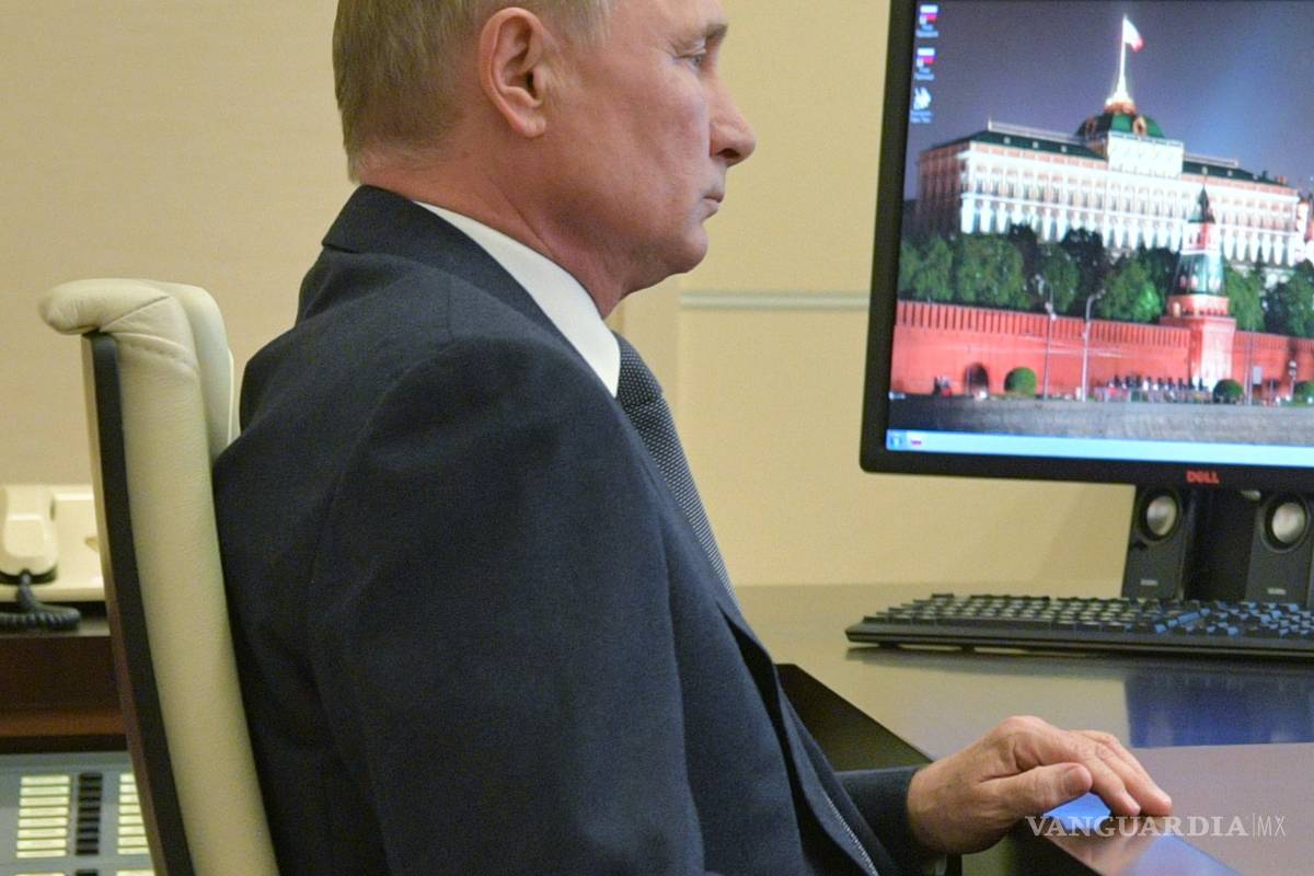 Prueba Rusia con éxito misil hipersónico